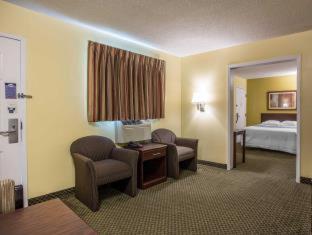 Room #49071218 at Suburban Studios Charlotte-Ballantyne