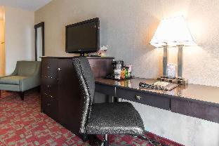 Room #49223114 at Days Inn by Wyndham Shelburne/Burlington
