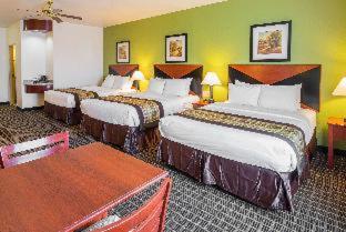 Room #45785414 at Clarion Inn & Suites Weatherford South