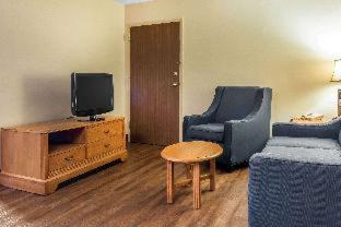 Room #49124610 at Comfort Inn & Suites Johnstown - Richland Town Center