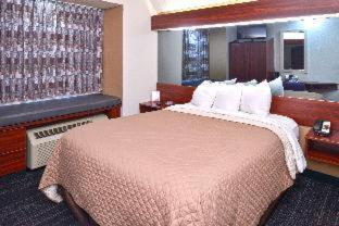 Room #39803822 at Americas Best Value Inn & Suites Maryville