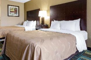 Room #49042912 at Quality Inn & Suites Arnold - St Louis