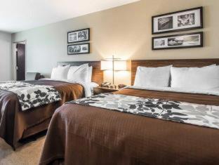Room #137191307 at Sleep Inn & Suites Hannibal West