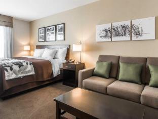 Room #137191308 at Sleep Inn & Suites Hannibal West