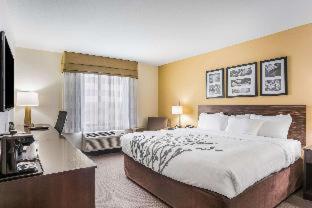 Room #137191309 at Sleep Inn & Suites Hannibal West
