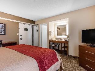 Room #5884417 at Comfort Inn & Suites Little Rock Airport