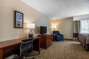 Room #5884418 at Comfort Inn & Suites Little Rock Airport