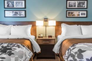 Room #184874309 at Sleep Inn & Suites Cumberland - LaVale