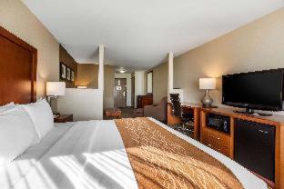 Room #48911016 at Comfort Inn & Suites Murrieta Temecula Wine Country