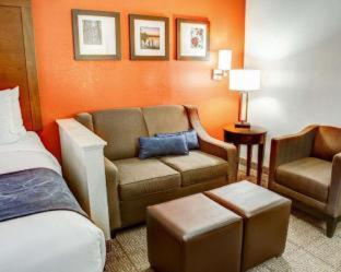 Room #49189710 at Comfort Suites Tyler South