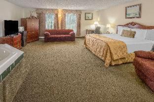 Room #34834930 at Days Inn by Wyndham Eureka CA