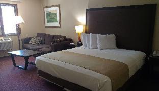 Room #120069109 at Americas Inn