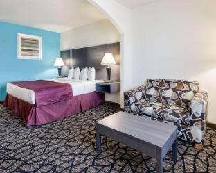Room #62215208 at Quality Inn Buffalo