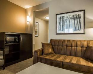 Room #26152011 at Comfort Suites Huntersville near Lake Norman