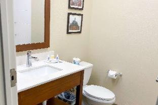Room #49178121 at Comfort Suites Clarksville near Governors Square Mall