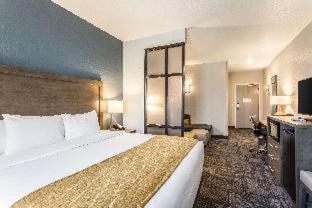 Room #297965725 at Comfort Inn & Suites Salt Lake City Airport