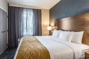 Room #297965725 at Comfort Inn & Suites Salt Lake City Airport