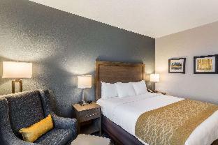 Room #297965720 at Comfort Inn & Suites Salt Lake City Airport