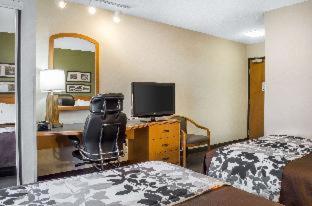 Room #49129513 at Sleep Inn & Suites Bensalem
