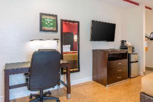 Room #258664109 at Red Star Inn & Suites