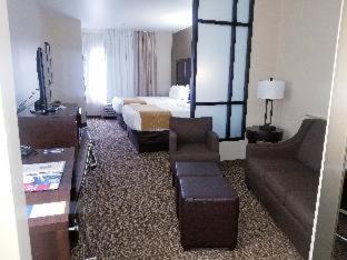 Room #45788107 at Comfort Suites Little Rock West