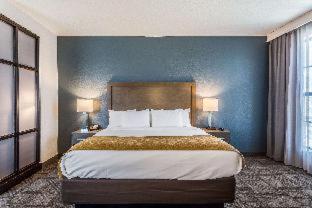 Room #297965726 at Comfort Inn & Suites Salt Lake City Airport