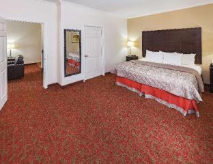 Room #41746215 at La Quinta Inn & Suites by Wyndham Columbus TX