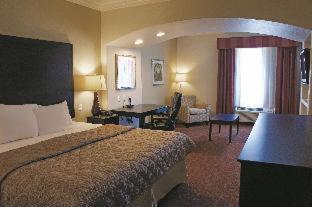 Room #41746216 at La Quinta Inn & Suites by Wyndham Columbus TX