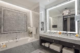 Luxury Corner King at The Post Oak Hotel at Uptown Houston