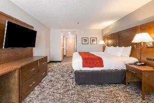 Room #25013421 at Comfort Inn Grove City - Columbus South