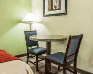 Room #25013424 at Comfort Inn Grove City - Columbus South