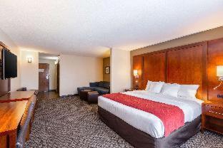 Room #49034307 at Comfort Suites Escanaba West