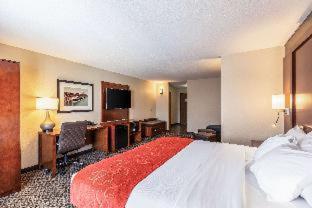 Room #49034307 at Comfort Suites Escanaba West