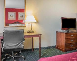 Room #49034308 at Comfort Suites Escanaba West