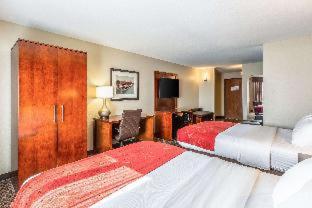 Room #49034309 at Comfort Suites Escanaba West