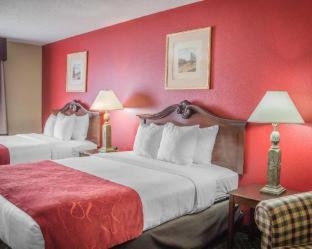 Room #49034309 at Comfort Suites Escanaba West