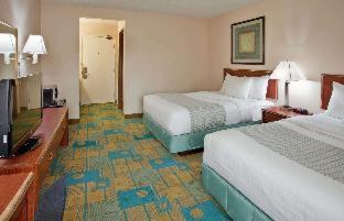 Room #45770109 at La Quinta Inn & Suites by Wyndham Des Moines West Clive