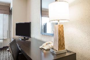 Room #48962312 at Sleep Inn & Suites Valdosta Mall Area