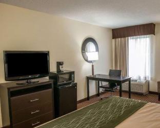 Room #48997409 at Comfort Inn & Suites Warsaw near US-30