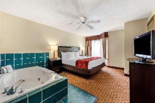 Room #48997414 at Comfort Inn & Suites Warsaw near US-30
