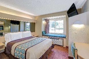 Room #37298428 at Microtel Inn & Suites by Wyndham Burlington