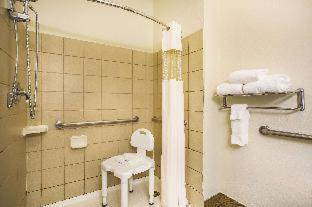 Room #46016210 at La Quinta Inn & Suites by Wyndham Fruita