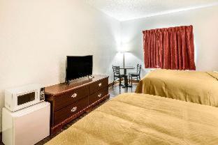 Room #52288608 at Econo Lodge