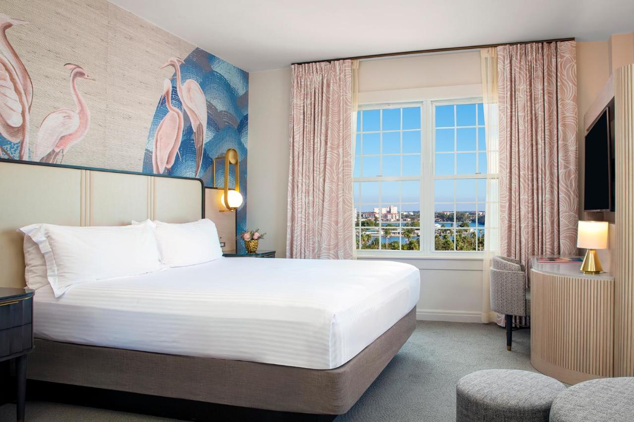 Luxury Queen Room at The Don CeSar