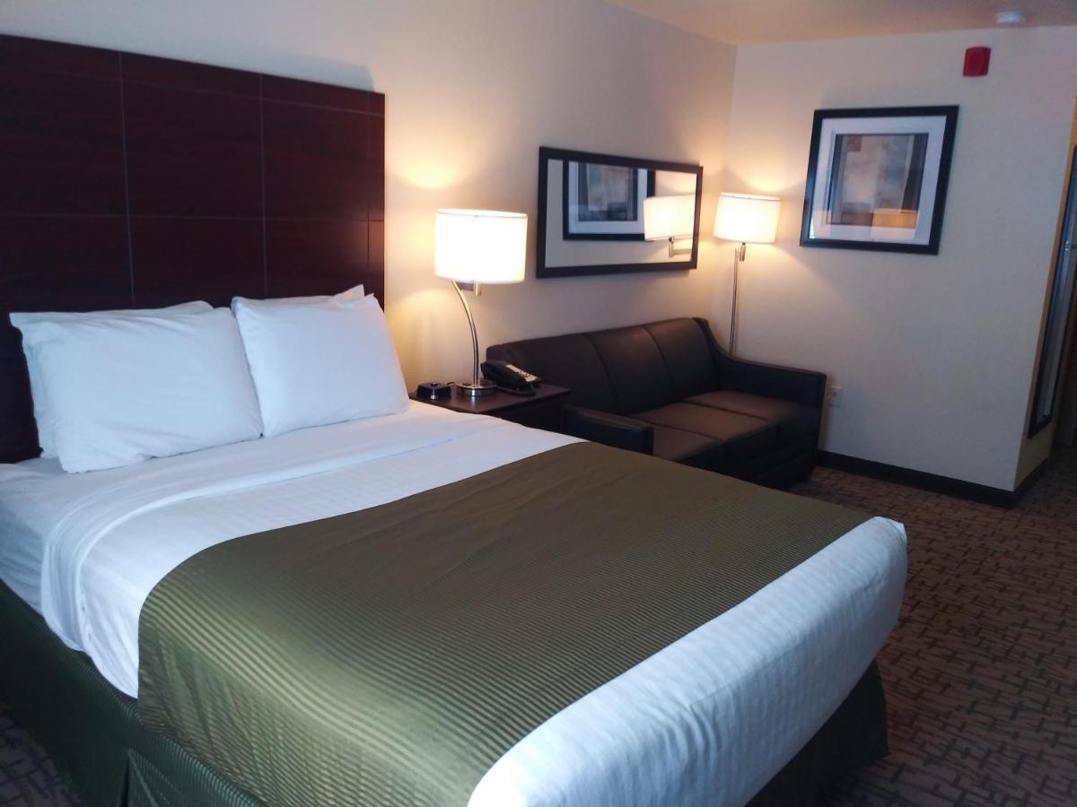 Queen Studio at Cobblestone Inn & Suites - Barron