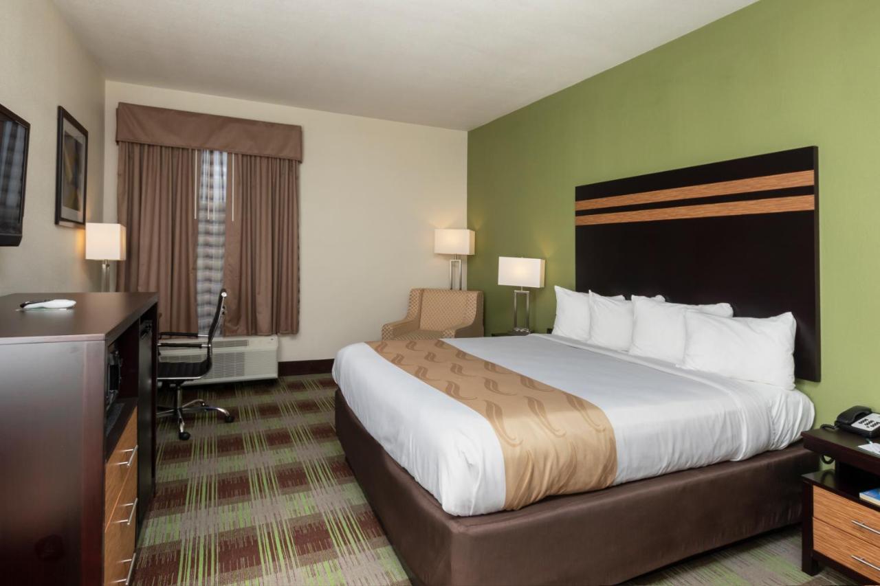 King Room - Accessible/Smoking at Quality Inn & Suites
