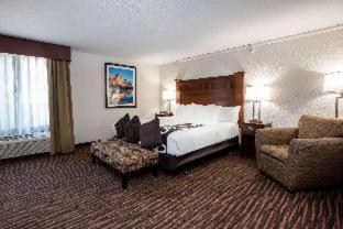 Room #46015416 at La Quinta Inn by Wyndham Bend