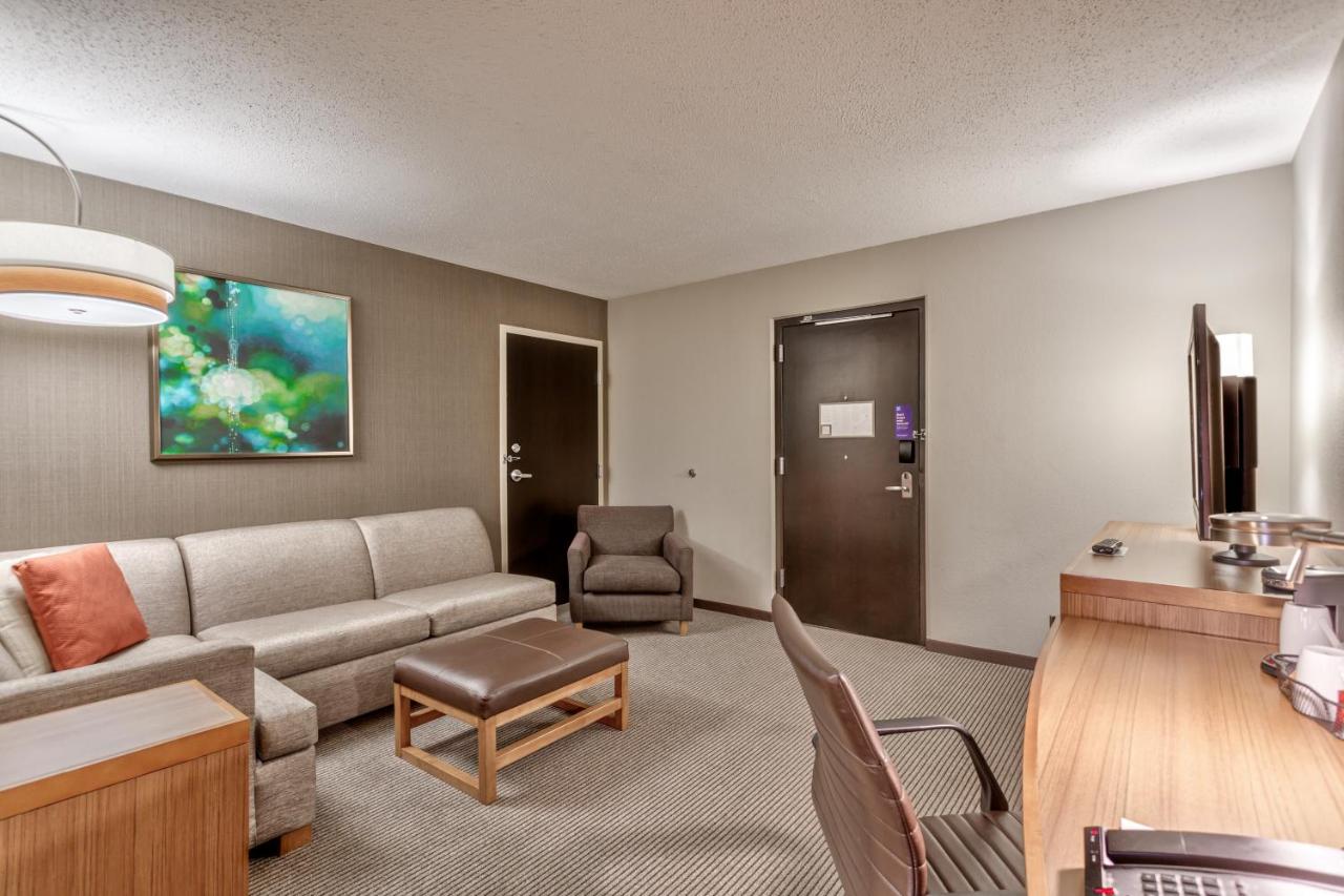 Queen Room with Two Queen Beds - Disability Access at Hyatt Place Minneapolis Downtown