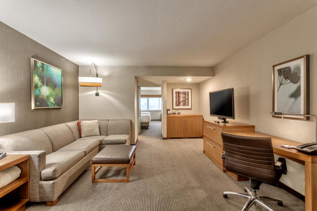 Queen Room with Two Queen Beds - High Floor at Hyatt Place Minneapolis Downtown