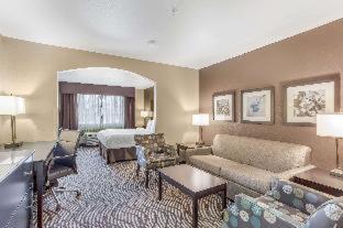 Room #41255538 at La Quinta Inn & Suites by Wyndham Meridian / Boise West